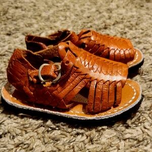 BABY TODDLER LEATHER HUARACHE SANDALS